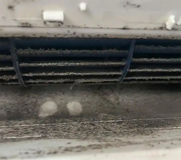 湖州空调吹的风有股烧焦味是怎么回事